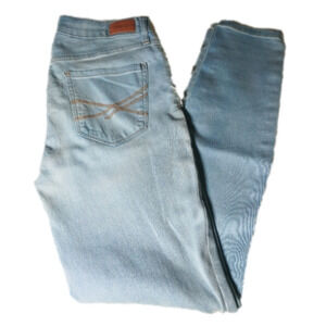 HIGH waisted aeropostale jeggings / jeans. 4 reg
